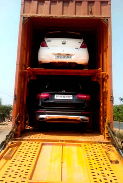 Primesankat Mochan Car Shifting